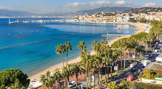 13 Avenue Windsor Apartment Cannes