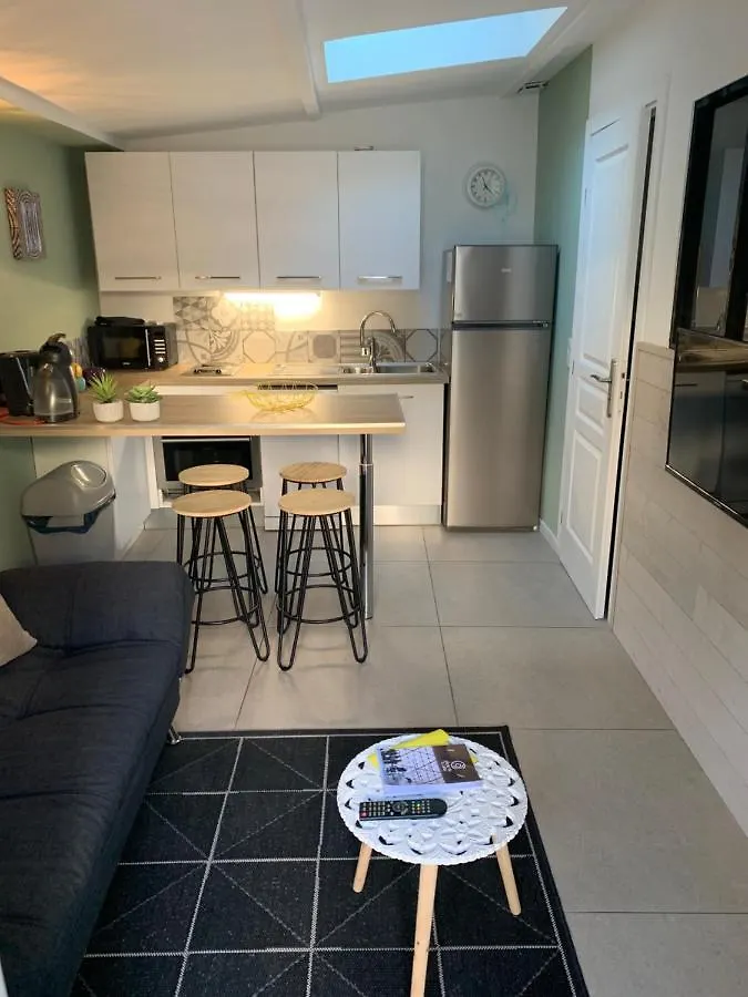 13 Avenue Windsor Apartment Cannes
